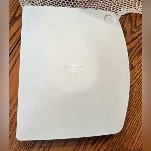 NEW IN BOX Longaberger Serve it up protector with lid - Picture 2 of 5